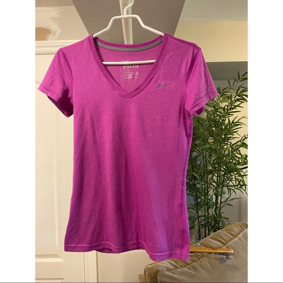 Nike Tops - Women’s size s Nike dri fit tshirt
